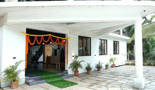 Cola Resort | Atmani waterfront resort