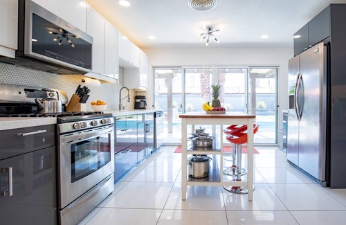 Palm Springs House | Atomic Tiki South Palm Springs