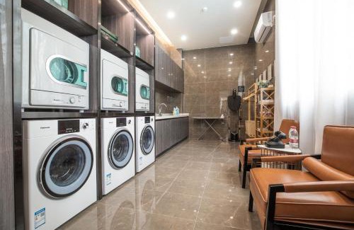 West District Hotel | Atour Hotel Zhongshan West Xingzhong Plaza