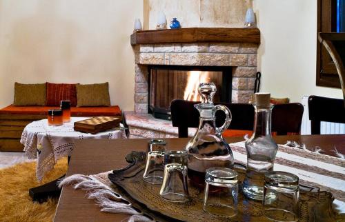 Karpenisi House | Atrapos