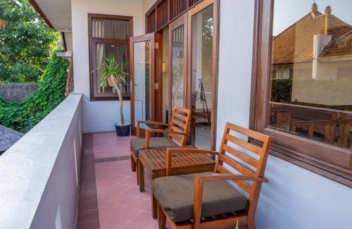 Kartika Plaza Villa | Atres Griya Villa 5 Private Bedroom Kuta