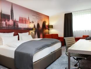 Regensburg Hotel | Atrium im Park Hotel Regensburg