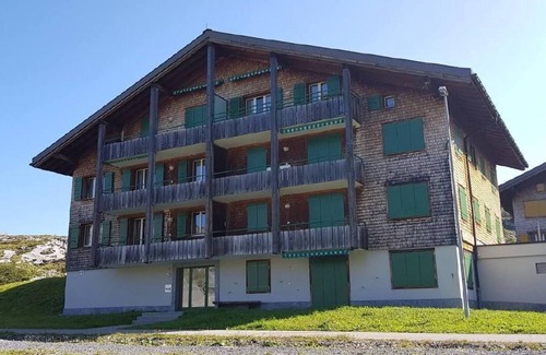 Melchsee-Frutt Apartment | Attic Apartment with Alpine Chic in an Impressive Mountain Setting