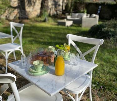 Lanouaille Bed & Breakfast | Attic Suite, Maison de Mags & Mags
