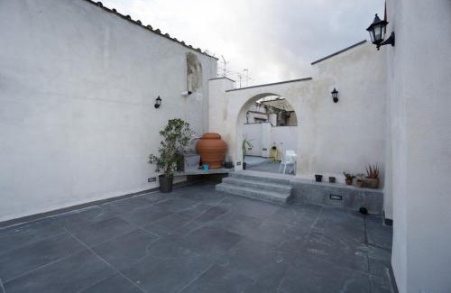 Quartieri Spagnoli Apartment | Attico San Mattia