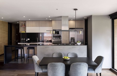 Chico Reservado Apartment | ATTIK SUPERIOR 502/Great Location/WiFi/High Cleanliness Stdr/Self Check In-Out