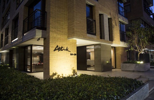 Chico Reservado Apartment | ATTIK SUPERIOR 502/Great Location/WiFi/High Cleanliness Stdr/Self Check In-Out