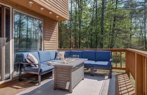 Intervale House | Attitash Family Favorite - Game room, Gas fireplace
