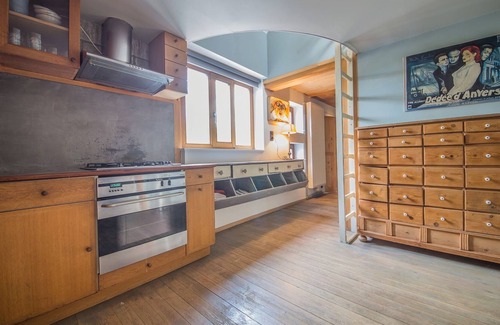 Somme-Leuze Ski Chalet | Attractive holiday home in Somme-Leuze with barbecue