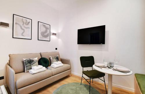 Villa Montmorency Apartment | Attractive studio - 2P - Auteuil - Parc des Prince