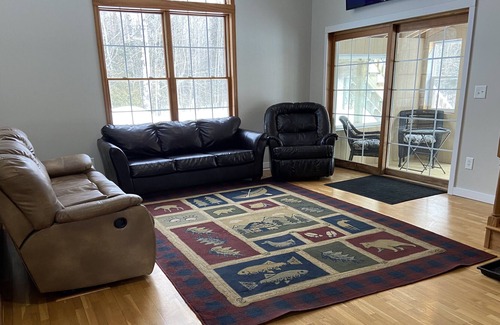 Deerton House | ATV-SNOWMOBILE trail is 300 feet away, located between Marquette and Munising.