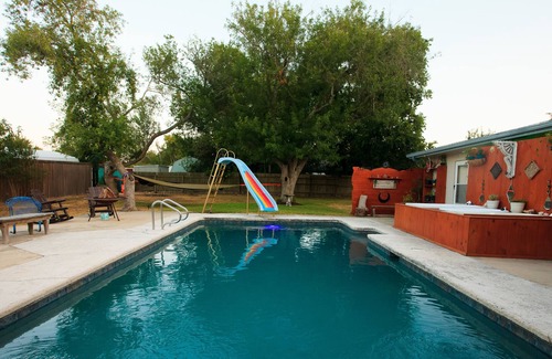 Manchaca House | ATX Revive | Hot Moonlight Baths | 15 mins to DT | Pool | 14 guests