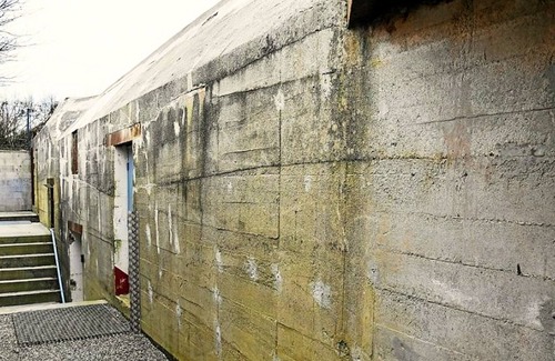 Saint-Pabu House | Atypical accommodation in a 400m2 German bunker