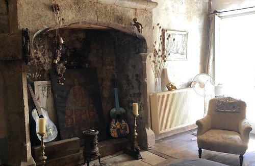 Caylus House | Atypical and charming Medieval house !