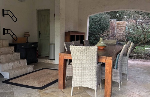 Le Cannet-des-Maures Villa | Atypical gîte in the heart of the Maures Nature Reserve