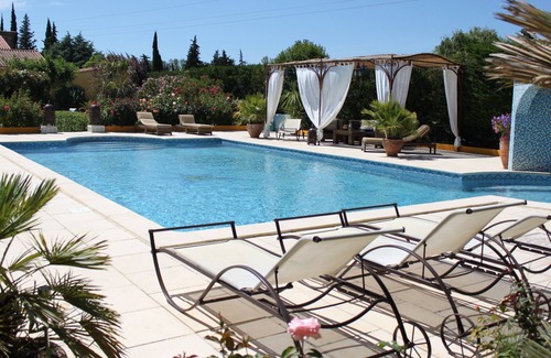 Carpentras Villa | Atypical house in the south of Provence near Avignon, 4 persons