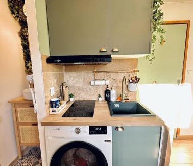 Allos le Seignus Apartment | Atypical Studio - Allos