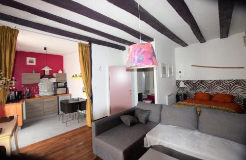 La Roche-Posay Apartment | Atypique