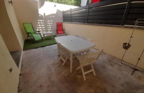 Millau Apartment | Au 70