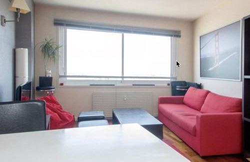 Bourg-l'Eveque Apartment | Au bel horizon