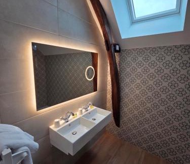 Mezieres-en-Brenne Hotel | Au boeuf couronné