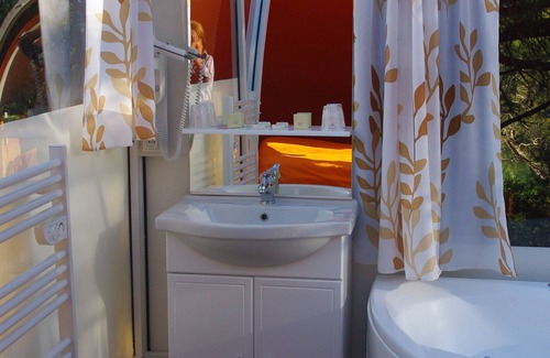 Roquebrune-sur-Argens House | Au Bois Fleuri