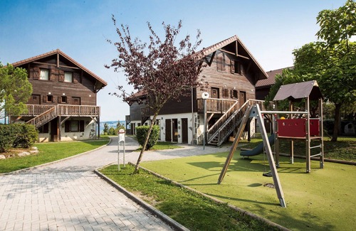 Evian-les-Bains Condo | Au bord du Lac | Appart cosy + Piscine chauffée