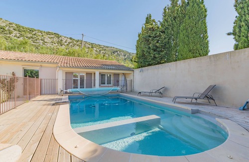 Beaumes-de-Venise House | Au Cœur de la Provence, Maison au Calme Entourée de Vignes à Beaumes-de-venise!