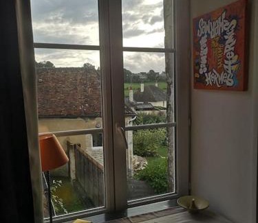 Mortagne-au-Perche House | Au cœur de Mortagne, un balcon sur le Perche