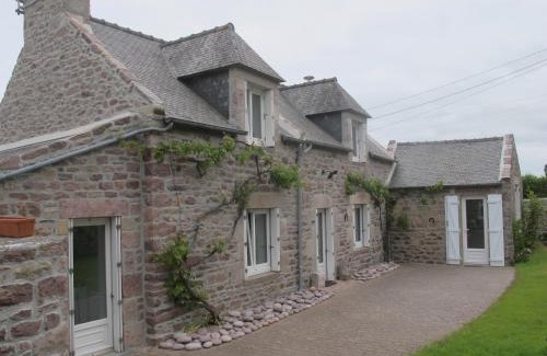 Pleherel-Plage-Vieux-Bourg House | Au Clair de la Dune