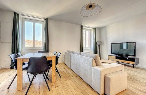 Joyeuse Apartment | Au Coeur Ardéchois - With shaded terrace