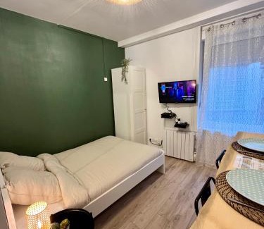 Vauban Esquermes Apartment | Au ColbVert - La Catho' - Vauban - Métro - Netflix - Wifi