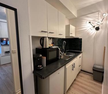 Vauban Esquermes Apartment | Au ColbVert - La Catho' - Vauban - Métro - Netflix - Wifi