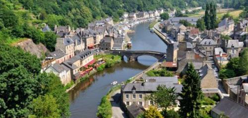 Roz-sur-Couesnon Bed & Breakfast | AU DETOUR DU MONT Chambres d'hôtes