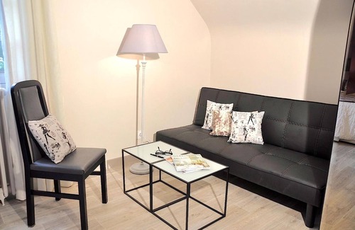 Cherreau Bed & Breakfast | Au Jardin de Lisa