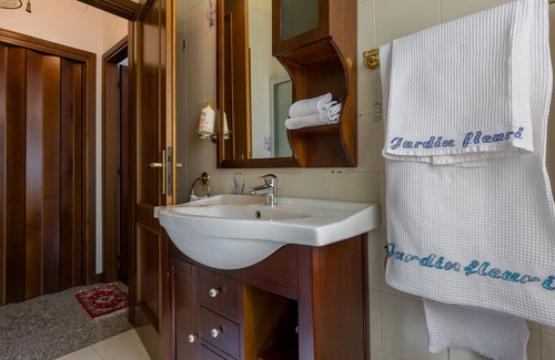 San Giovanni Lupatoto Bed & Breakfast | Au Jardin Fleuri