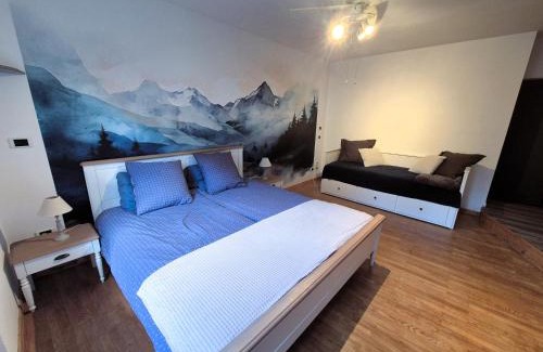 Saint-Germain-les-Arlay Bed & Breakfast | Au lavoir du Serein "L'Eventail"