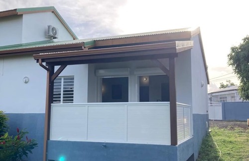 L'Houezel House | Au Manguier, new T2 with WIFI and cable TV