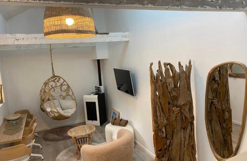 Dunkirk Bed & Breakfast | Au Petit Manoir