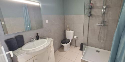 Dufau-Tourasse Apartment | Au Petit Palois - Parking Gratuit - Proche Centre