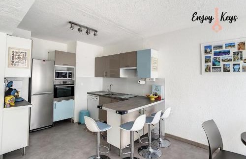 Salon-de-Provence Apartment | Au pied du Château de l'Empéri