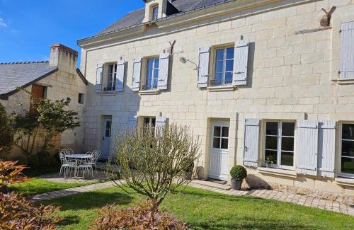 Charce-Saint-Ellier-sur-Aubance Bed & Breakfast | Au pied du Lavoir Chambre Odile