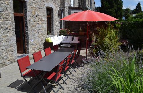 Hastiere-Lavaux House | Au Plaisir