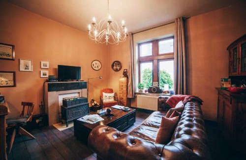 Hastiere-Lavaux House | Au Plaisir