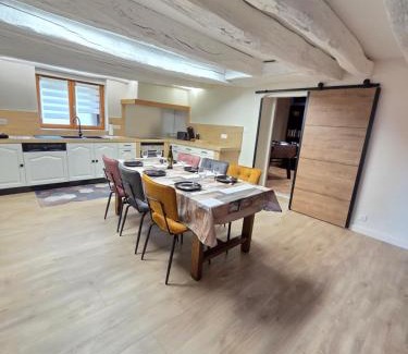 Sance House | Au pré des pierres