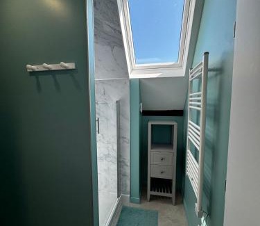 Sance House | Au pré des pierres