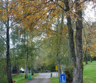 Waulsort Ski Chalet | Au repaire des écureuils