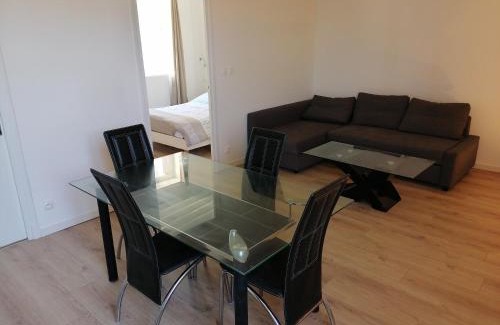 Thiers Apartment | Au Thiernois