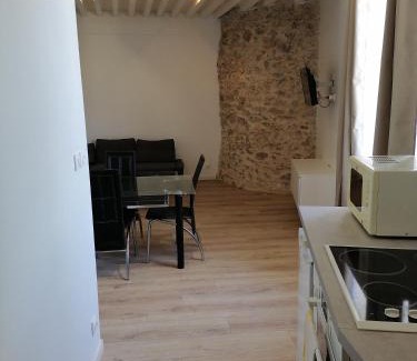 Thiers Apartment | Au Thiernois