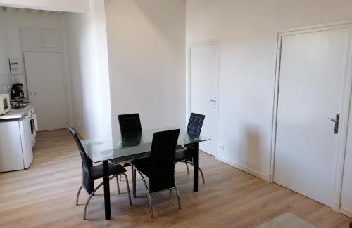 Thiers Apartment | Au Thiernois